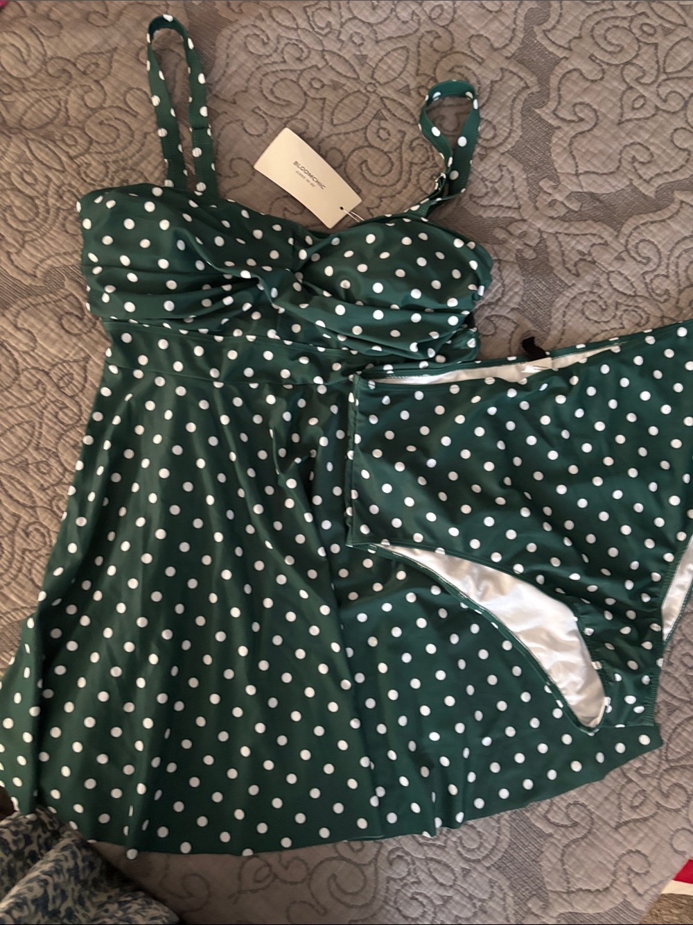 BloomChic Green and White Polka Dot Swim Swing Top with matching Bottoms Sz18/20